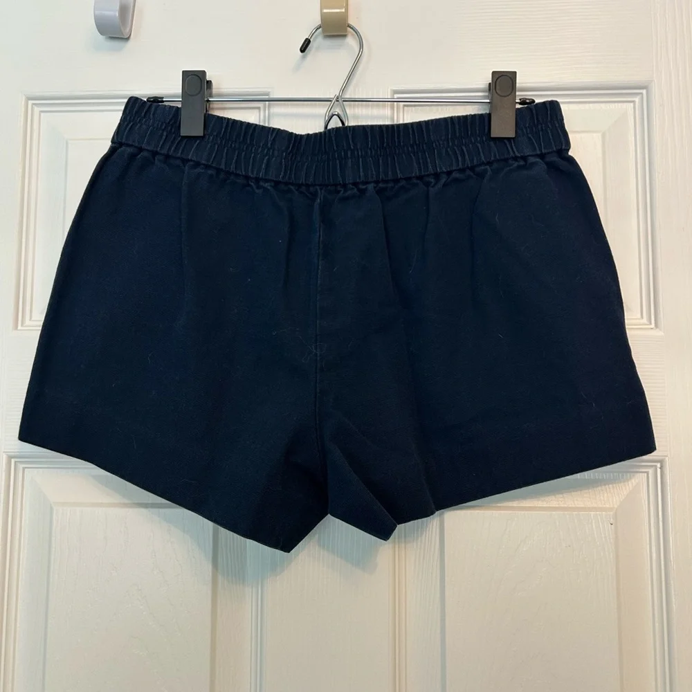 J. Crew women’s pull on Navy Shorts
